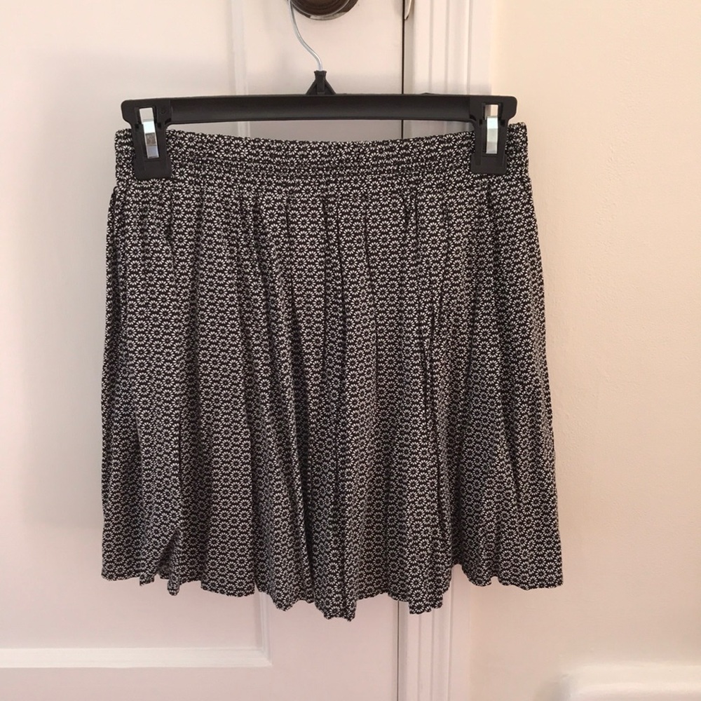 Brandy Melville Skirt